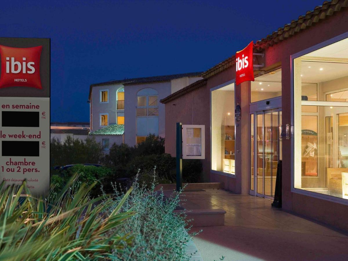 Ibis Thalassa Hyeres Plage Buitenkant foto