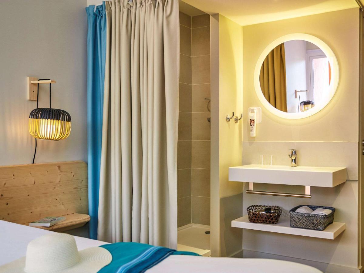 Ibis Thalassa Hyeres Plage Buitenkant foto